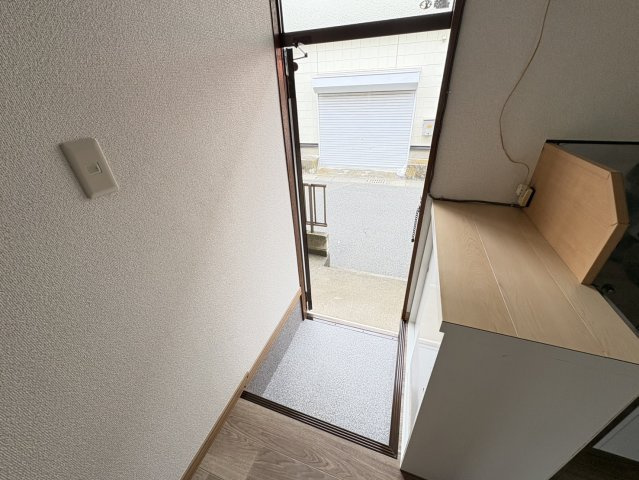 奥田ハイツの玄関