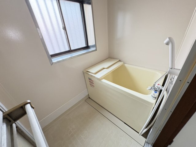 奥田ハイツの浴室