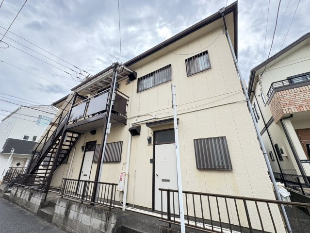 奥田ハイツの外観