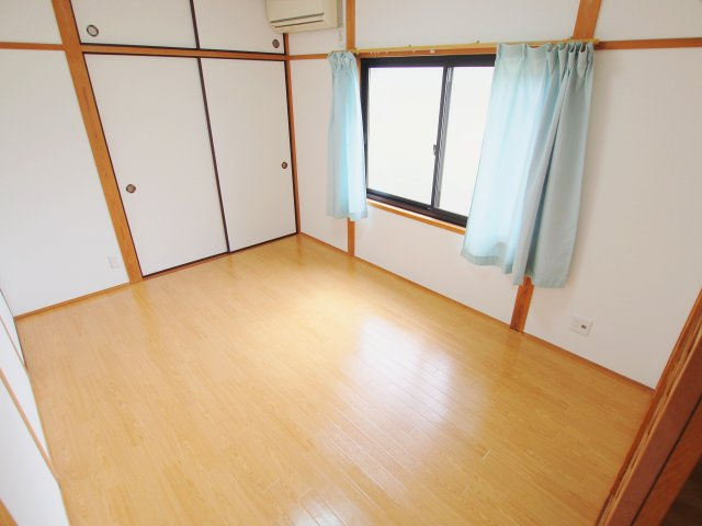 幸町戸建の内装