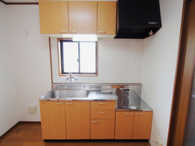 幸町戸建のキッチン