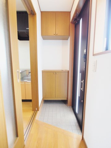 幸町戸建の玄関