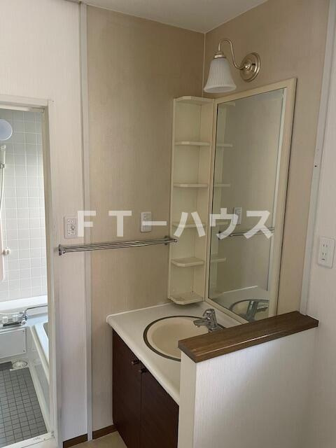 ＳＡＫＡＩテラスハウスの洗面所
