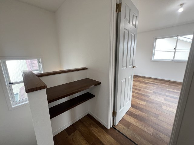 鉄筋コンクリート造の地下室あるリフォーム戸建【座間市緑ケ丘】の内装|内装もきれいです