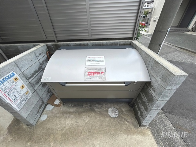 STELLAのその他共用部分|敷地内ゴミ置き場です！