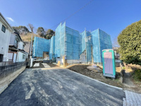 ベルガーデン釜利谷東７丁目　『敷地68坪以上』×『カースペース3台（車種による）』の画像