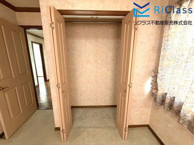 中古戸建　神戸市長田区房王寺町1丁目4の洋室|クローゼットあります