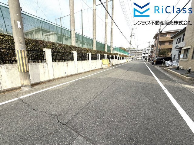 中古戸建　神戸市長田区房王寺町1丁目4の前面道路含む現地写真|前面道路含む現地写真です