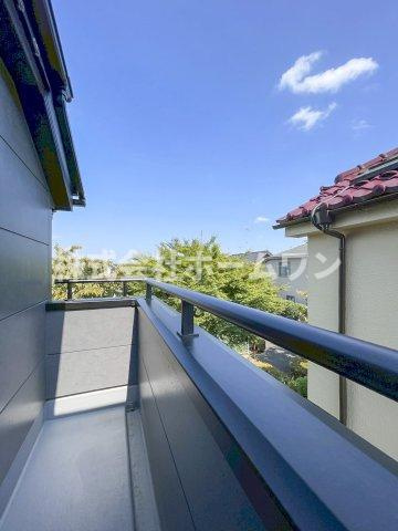 瑞穂町西松原第2　新築戸建のバルコニー