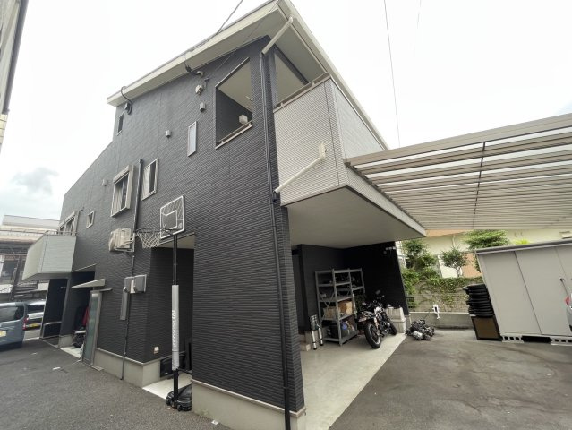 【外観】 | 吉浦本町１丁目の中古戸建て！ | きれいな外観です