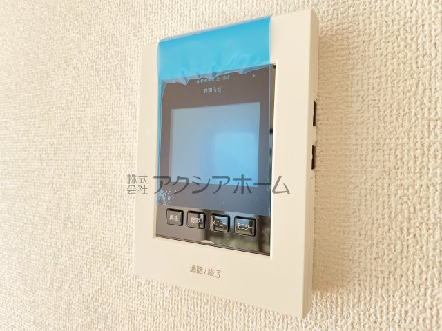入間市扇台1丁目・全1棟　新築一戸建　の設備|録画機能付モニターインターホン
