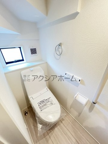 入間市扇台1丁目・全1棟　新築一戸建　のトイレ|1階　トイレ