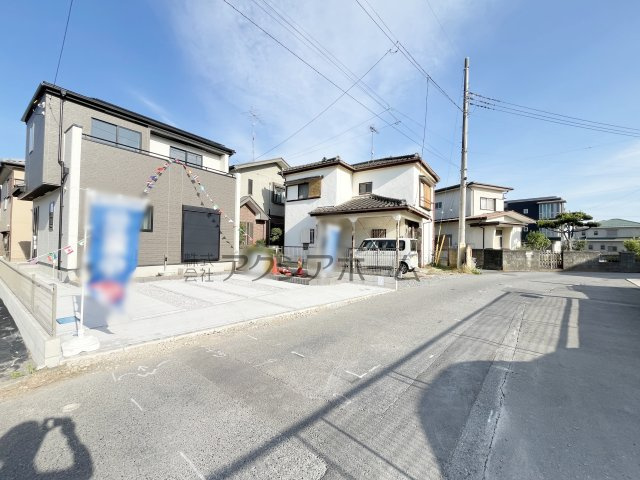 入間市扇台1丁目・全1棟　新築一戸建　の前面道路含む現地写真
