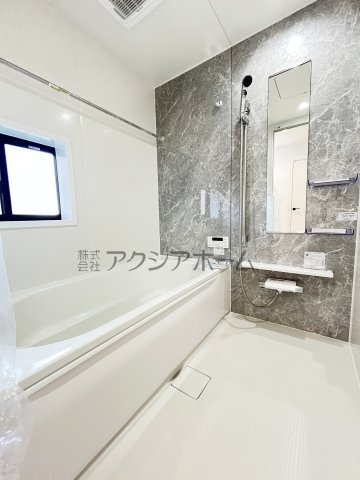 入間市扇台1丁目・全1棟　新築一戸建　の浴室|1坪サイズ・浴室乾燥機付ユニットバスで一日の疲れを癒しましょう♪