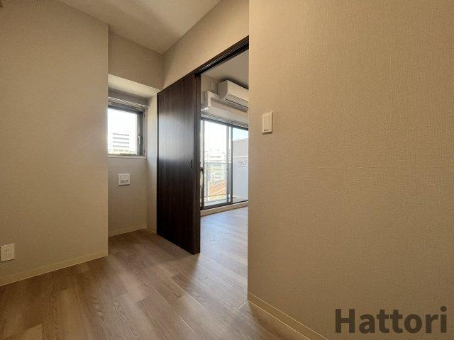 ArtizA京橋WESTの居間・リビング