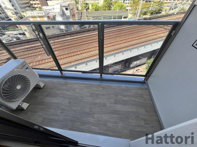 ArtizA京橋WESTのバルコニー