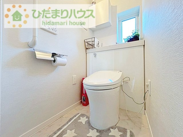 【トイレ】 | 笠間市鯉淵　中古戸建 | トイレは1F、2F共に完備！取り合いになることがありませんね(^^)/