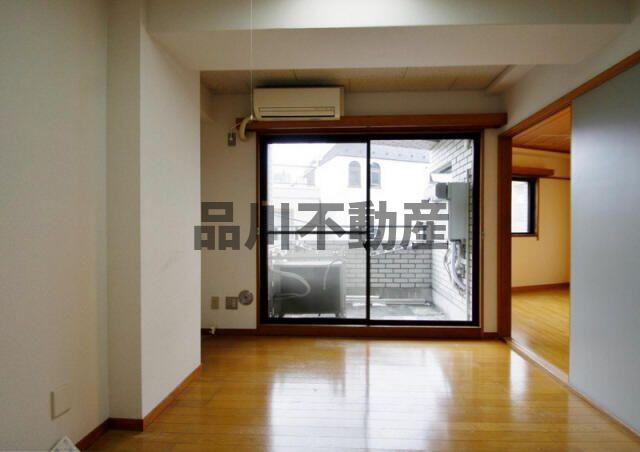 【寝室】 | ブランモンターニュ石坂