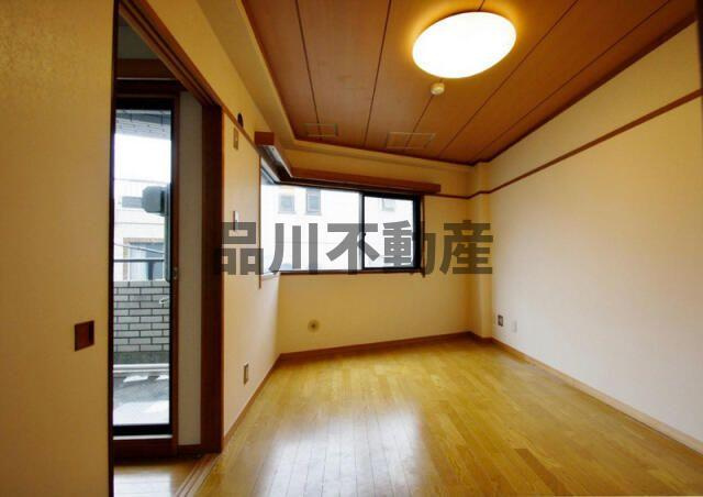 【洋室】 | ブランモンターニュ石坂