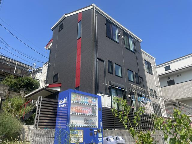 横浜市保土ケ谷区峰岡町３丁目のアパートの画像