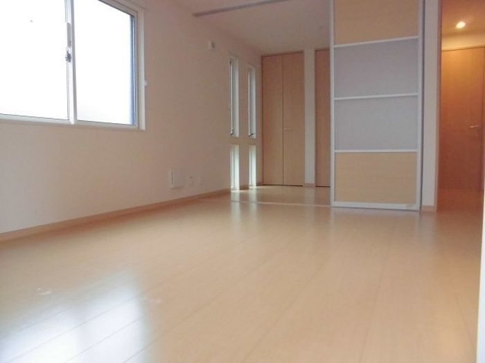 サニーヒルズ立花の居間・リビング