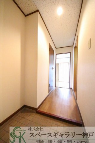 ウィステリア弐番館の玄関|※お部屋により仕様が異なる場合があります※