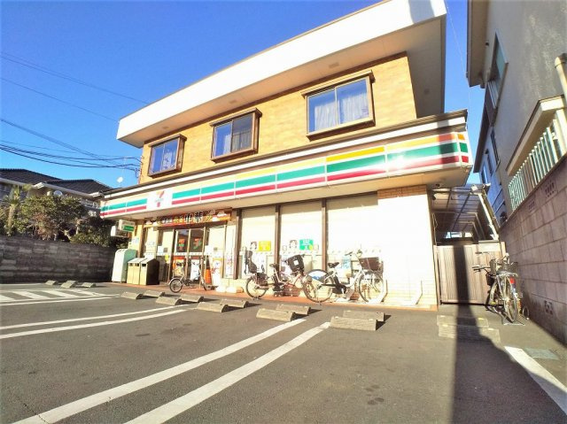 レオパレスドリームの周辺