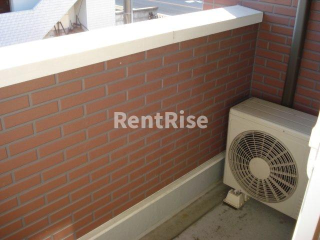 Ｃａｓａ Ａｎｇｅｌａ ７０３４ （カーサ アンジェラ）のバルコニー|エアコン(イメージ)