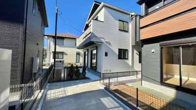 【前面道路含む現地写真】 | 秦野市下大槻　全２棟　新築住宅