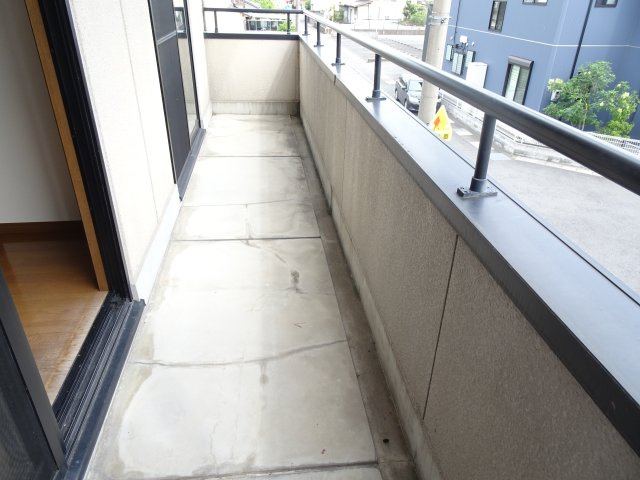 メゾンドピエールのバルコニー