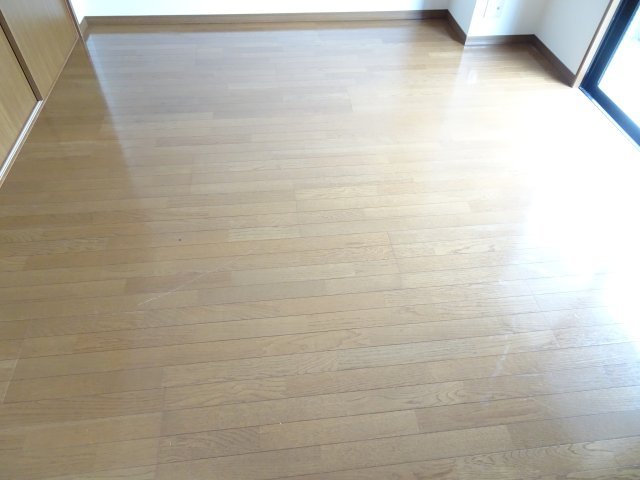 メゾンドピエールの洋室