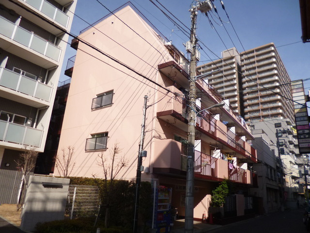 永和第１０ビルの外観|南向きの明るい外観です。