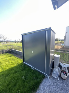 【庭】 | 安中市原市　中古戸建 | ■天然芝／物置付き♪