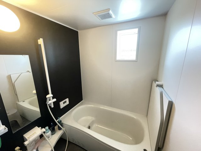 ■広々とした明るいお風呂♪