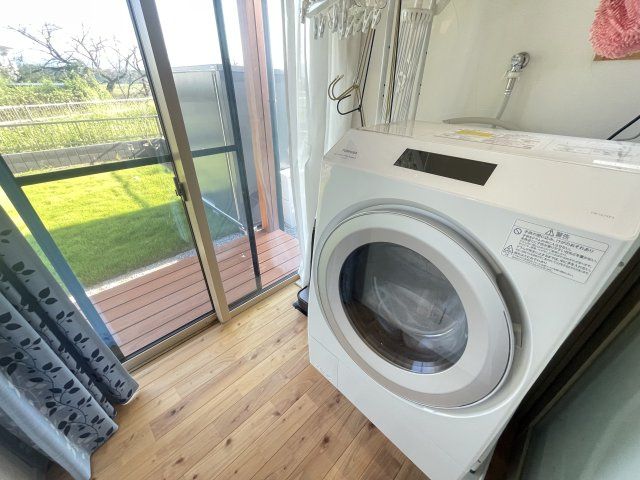 ■ランドリースペースあり♪天候を気にせず洗濯ができます♪