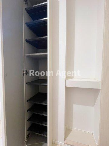 グランディール大宝の玄関