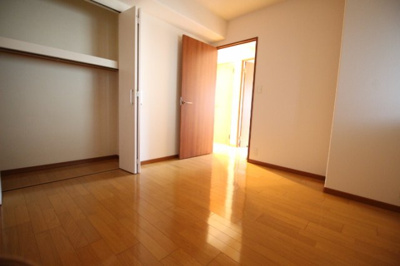 【寝室】 | ラ・パティオ