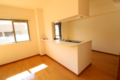 【居間・リビング】 | ラ・パティオ