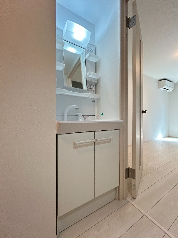 バーミープレイス武蔵境の洗面所