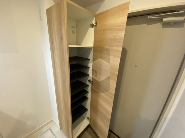 KTIレジデンス河内花園の収納