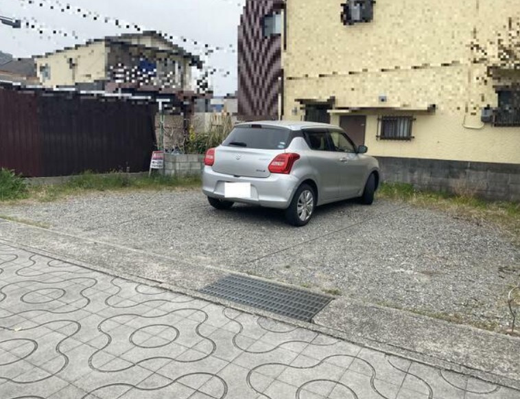 御立中4丁目パーキングの外観