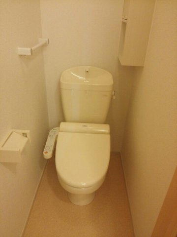 ライグッドⅤのトイレ|コンパクトで使いやすいトイレです