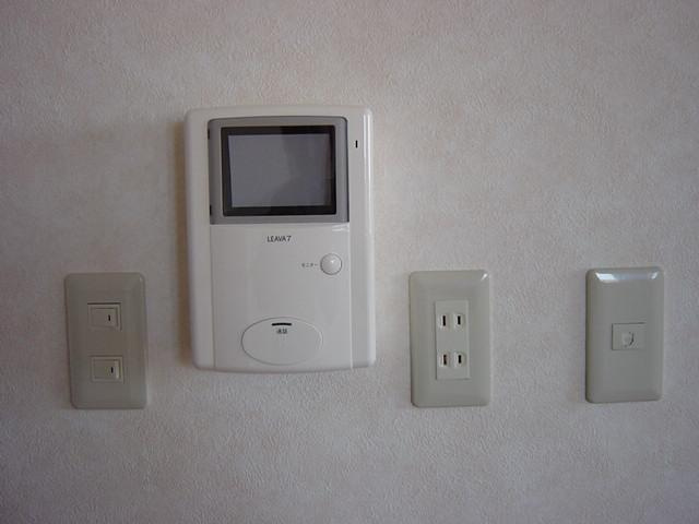 ロイヤルヒルズ上野の内装|カメラ付インターホン（イメージ）