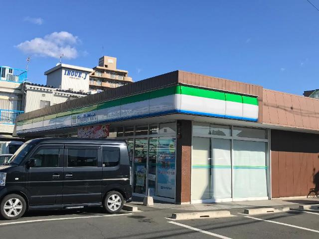 ロイヤルヒルズ上野の周辺|ファミリーマート豊橋上野町店まで155ｍ