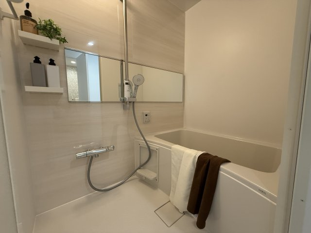 山手台ハイツの浴室