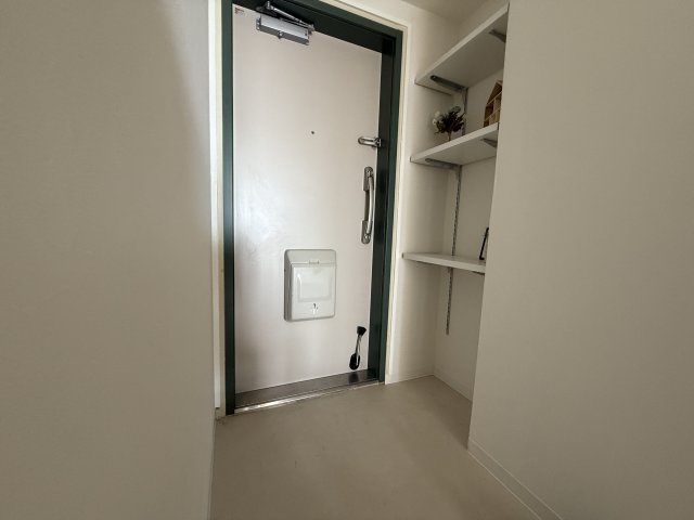 山手台ハイツの玄関