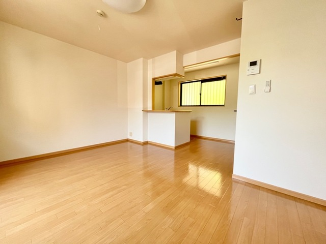 ネオ・クレストⅢの居間・リビング|リビング