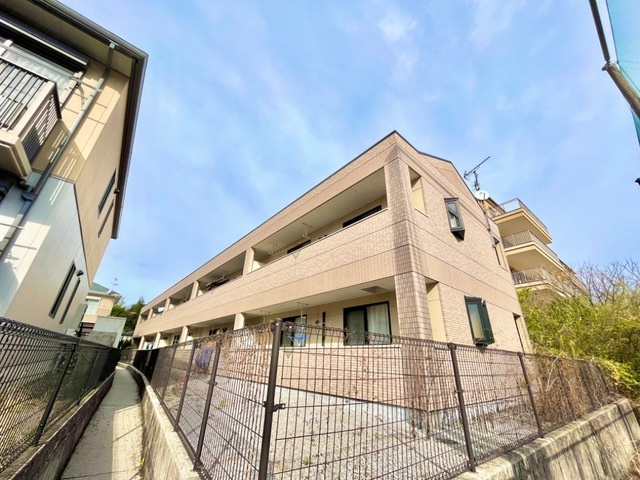 ネオ・クレストⅢの外観|外観写真その他2