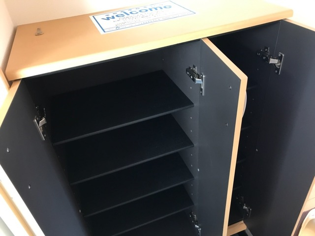 ネオ・クレストⅢの玄関|下駄箱