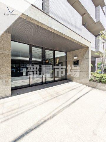 ルーブル森下弐番館のエントランス